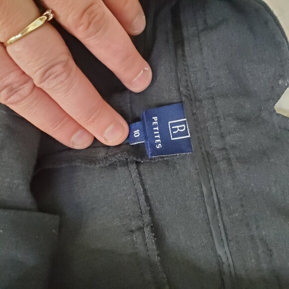 Bundle 5 Items Size 10, 3 shorts and 2 Skirts - Picture 7 of 7